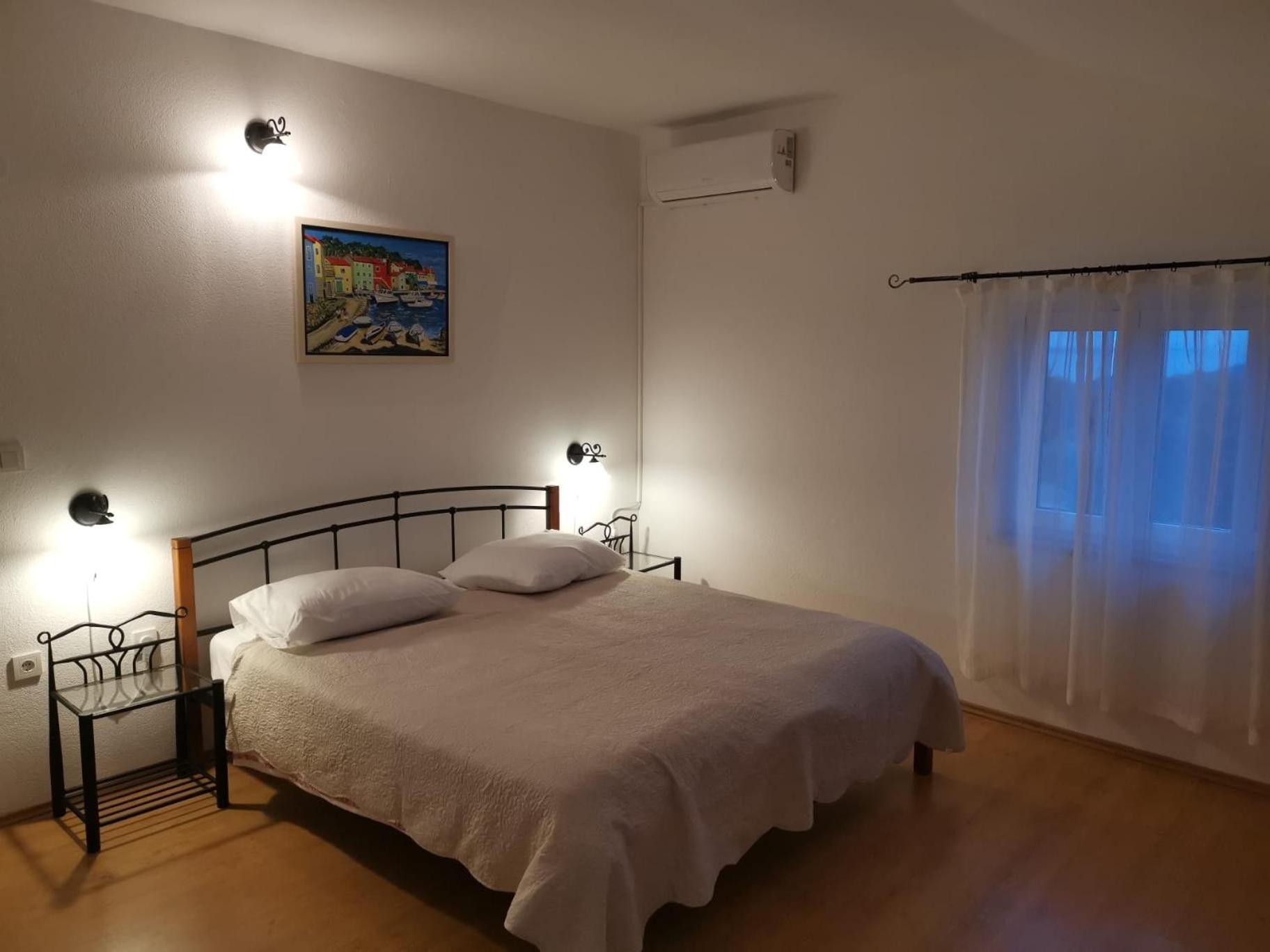 Apartman Kornu Lussingrande Esterno foto
